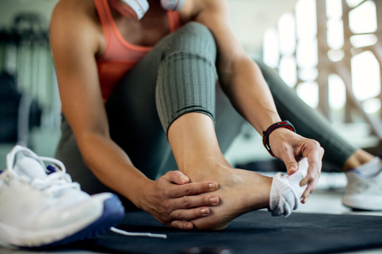 Sports Injury Recovery: When to See a Physiotherapist